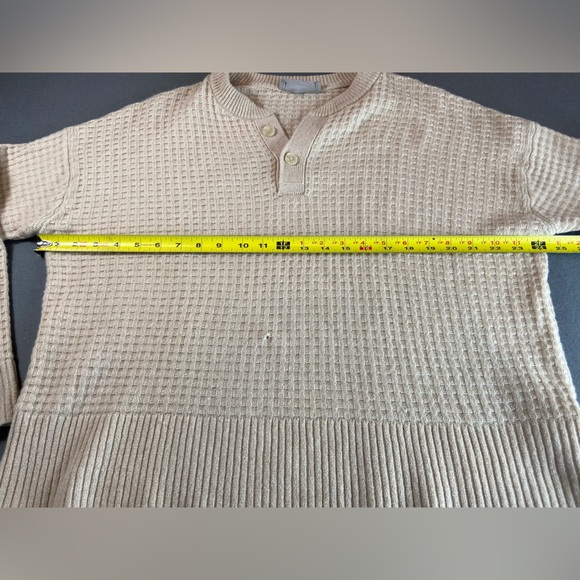 Everlane Cashmere Sweater Waffle Weave 2 Buttons Size Large - Picture 5 of 10